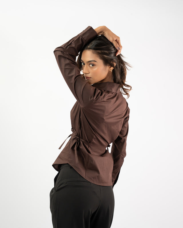 Women’s cotton button-down shirt in brown with side tie detail, elegant everyday wear