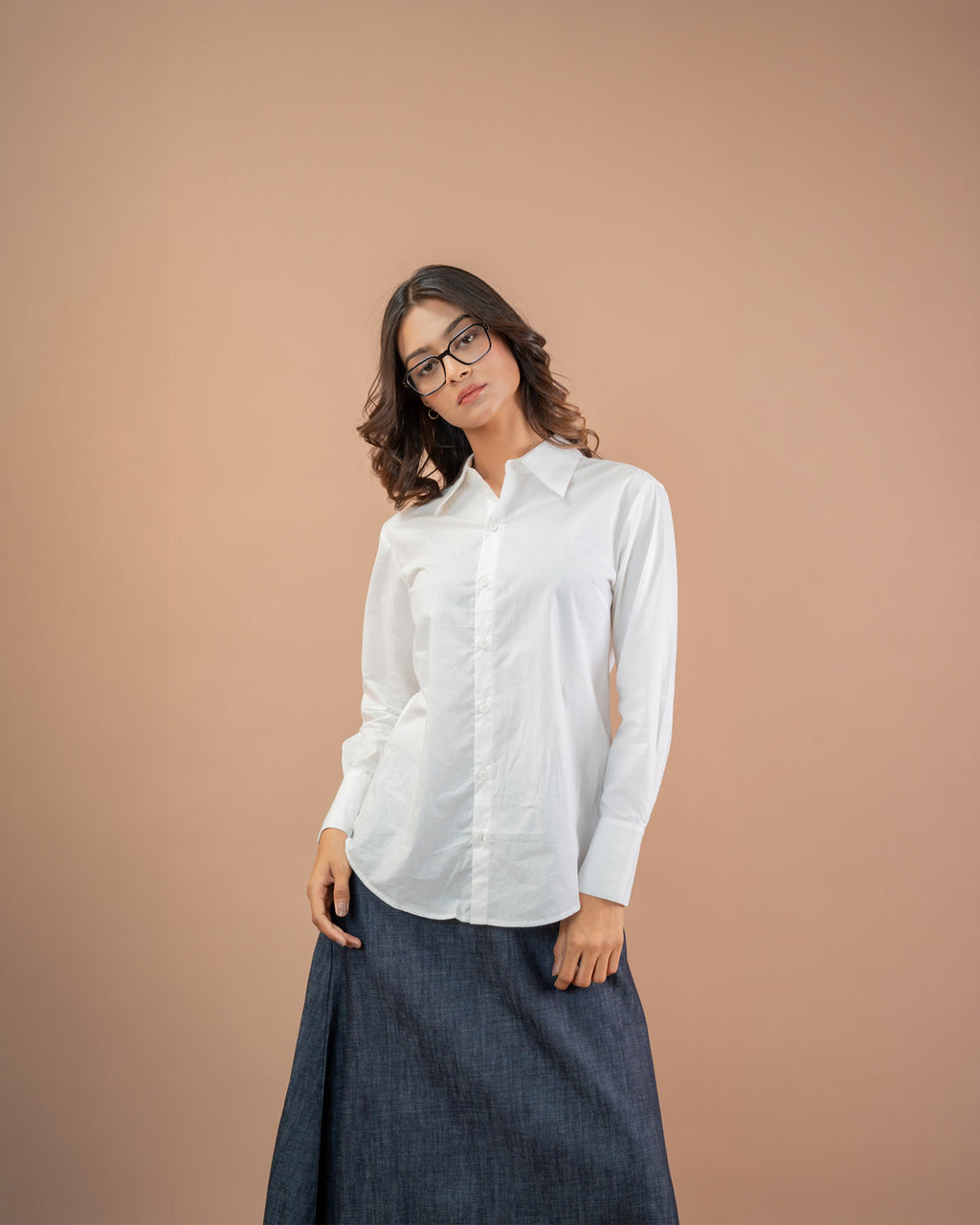 Women’s cotton button-down shirt, relaxed fit casual everyday styling